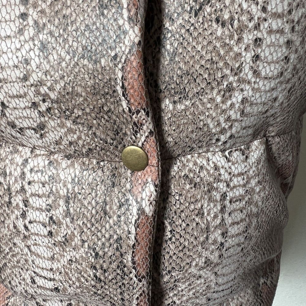 Unreal Fur Python Puffer Vest Snakeprint Pink Taupe Quilted Hooded XS NEW - Picture 6 of 13